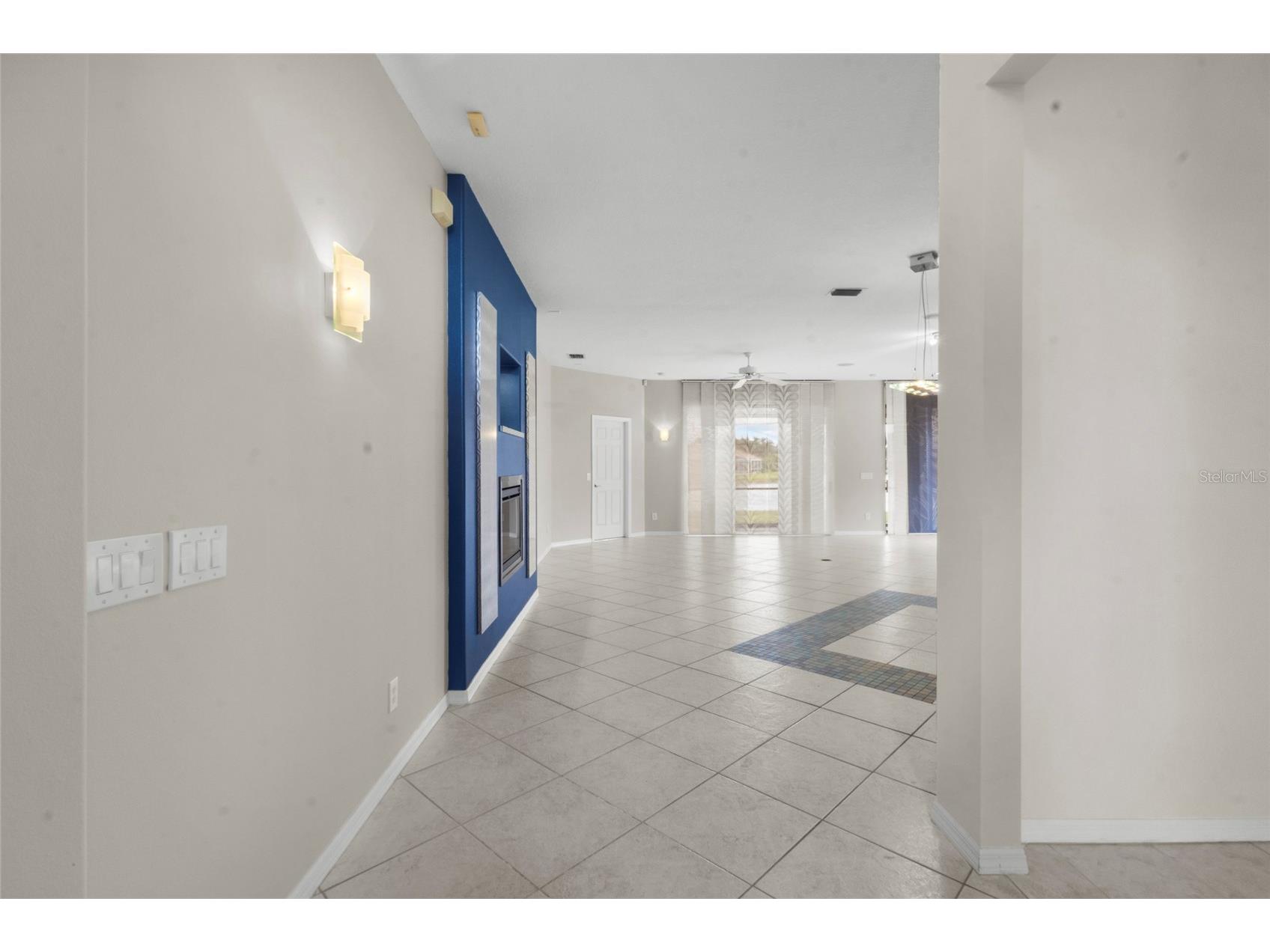 4160 Mackay Falls Terrace Sarasota FL 34243 A4672916 image7