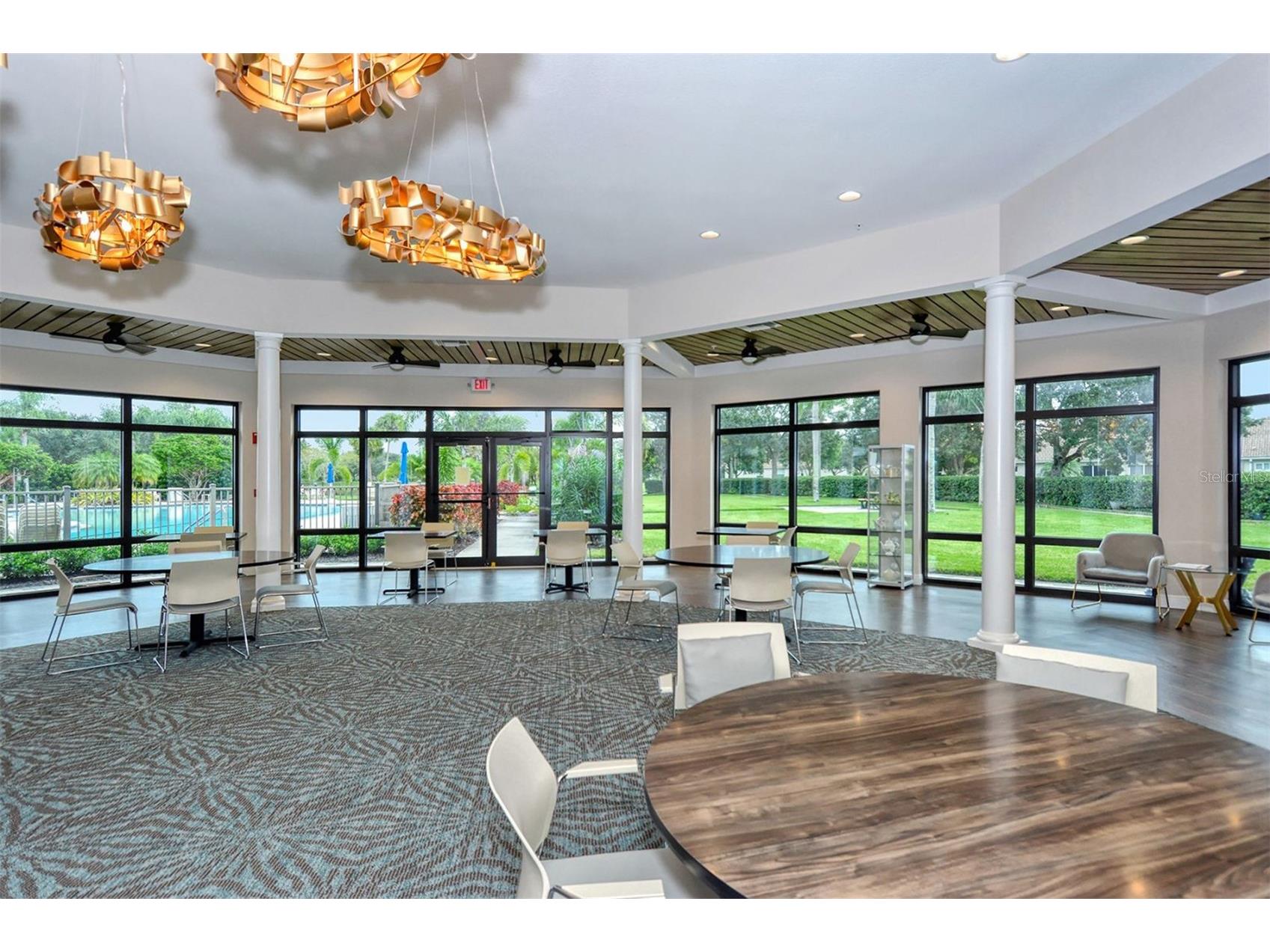 4160 Mackay Falls Terrace Sarasota FL 34243 A4672916 image71