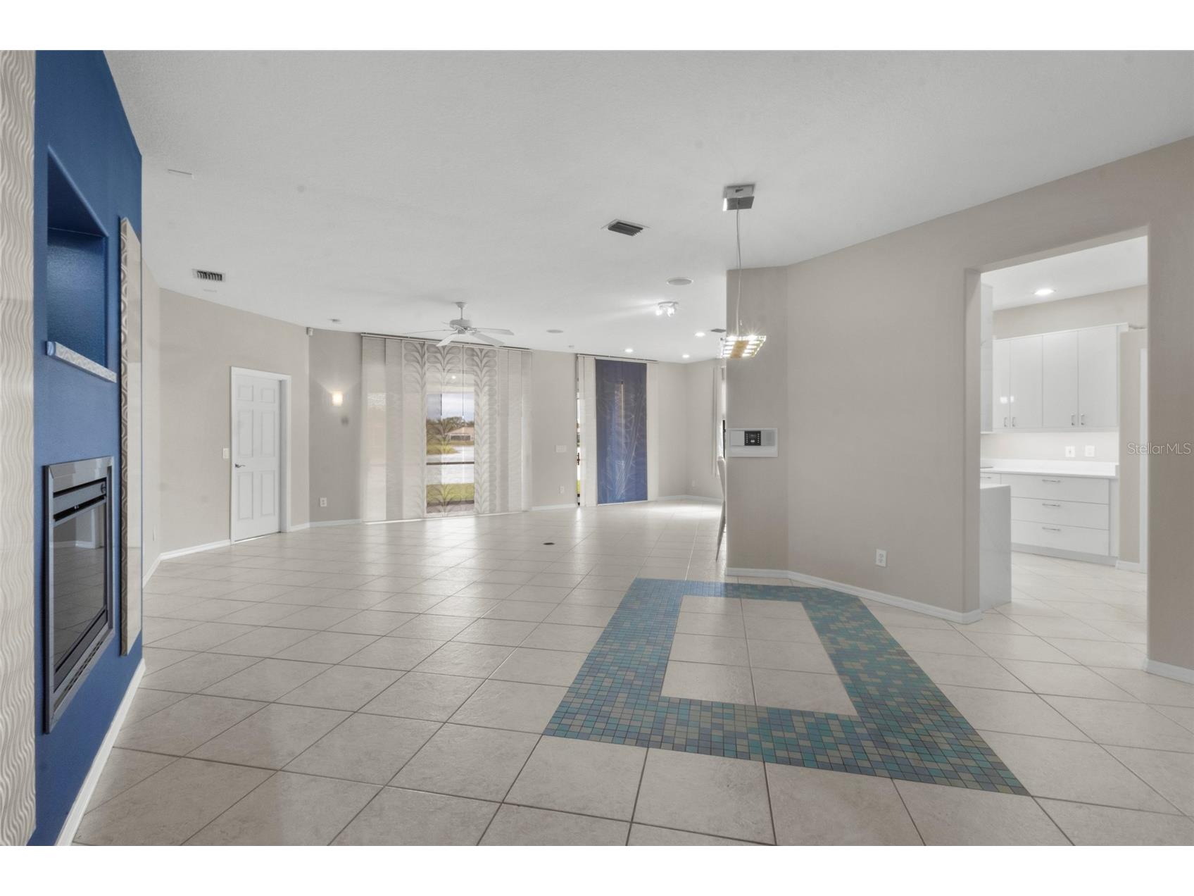 4160 Mackay Falls Terrace Sarasota FL 34243 A4672916 image8