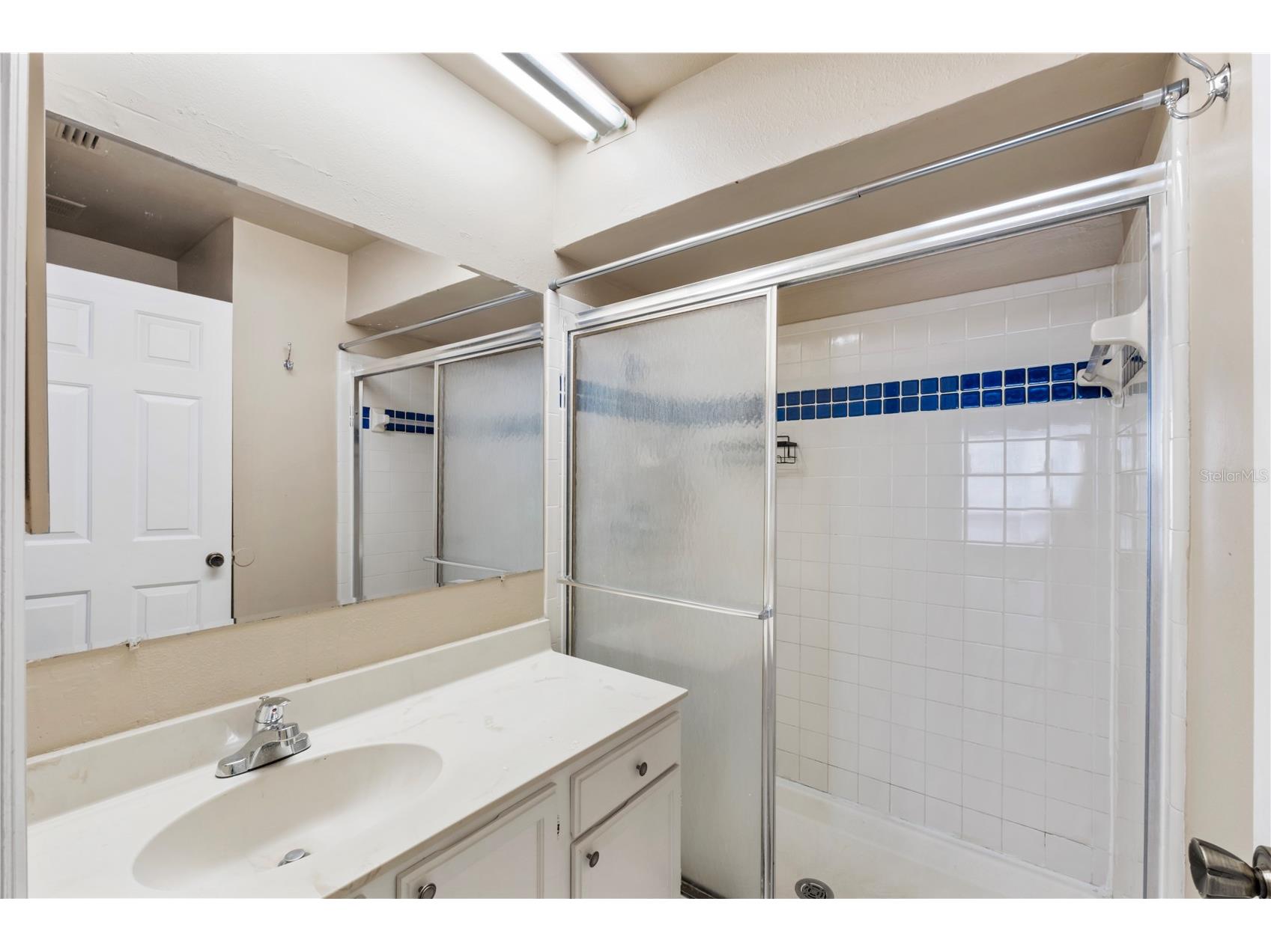 4160 Versailles Drive #4160D Orlando FL 32808 O6401156 image14