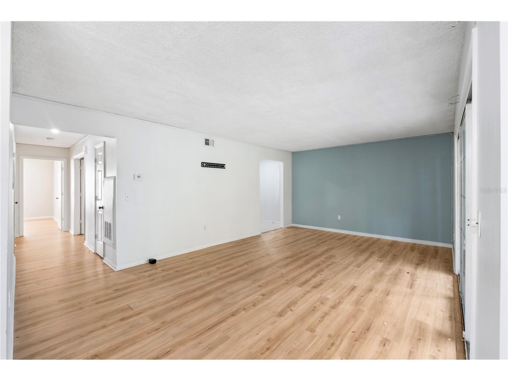 4160 Versailles Drive #4160D Orlando FL 32808 O6401156 image4