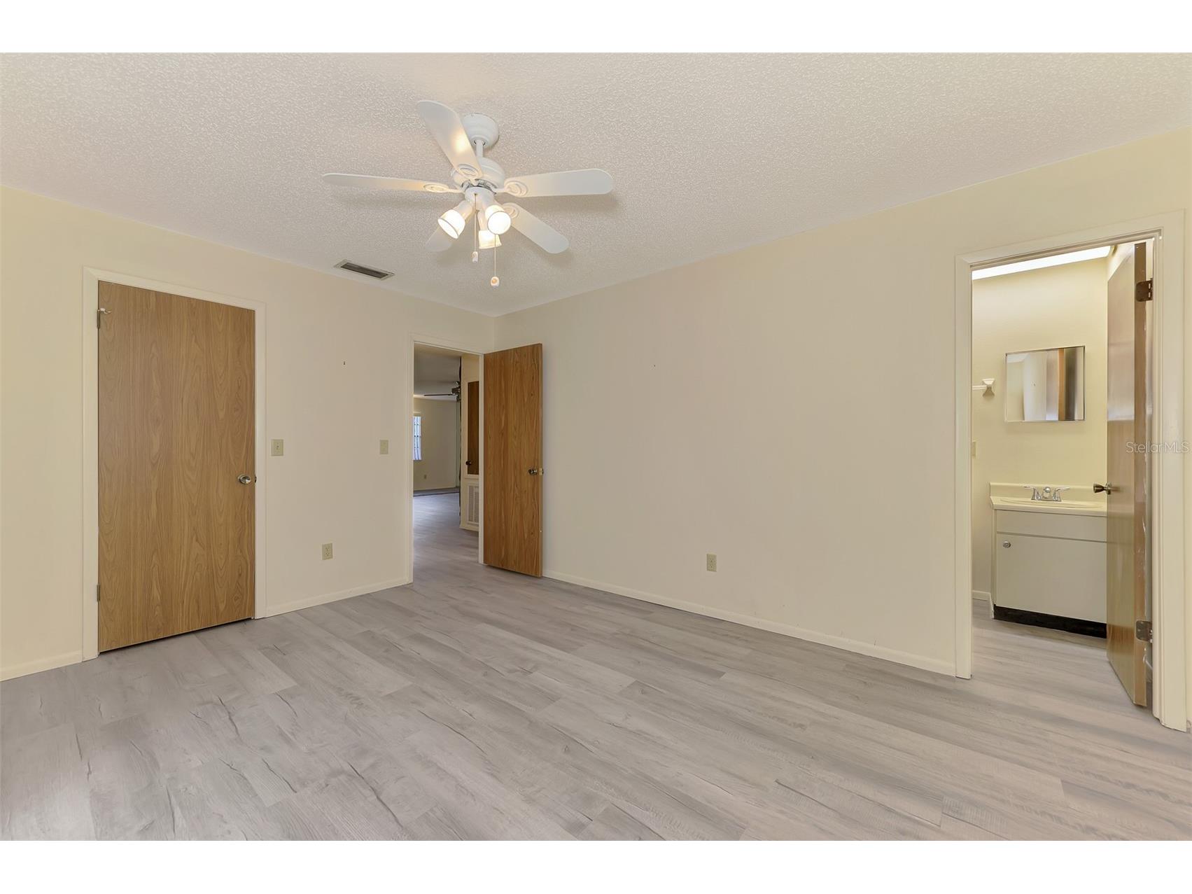 4161 66th Street Circle W Bradenton FL 34209 A4692933 image26