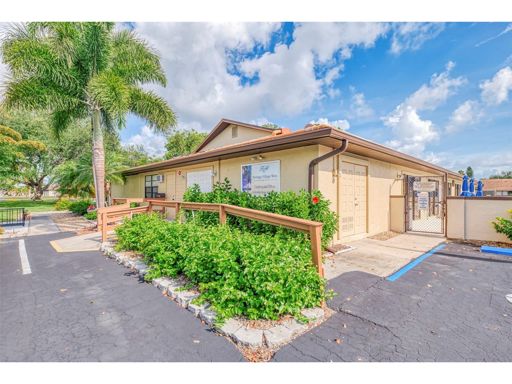 4161 66th Street Circle W Bradenton FL 34209 A4692933 image32