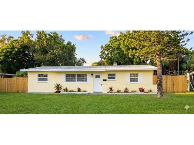 4161 Bluefish Drive SE Saint Petersburg FL 33705 TB8495920 image1