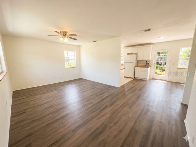 4161 Bluefish Drive SE Saint Petersburg FL 33705 TB8495920 image4