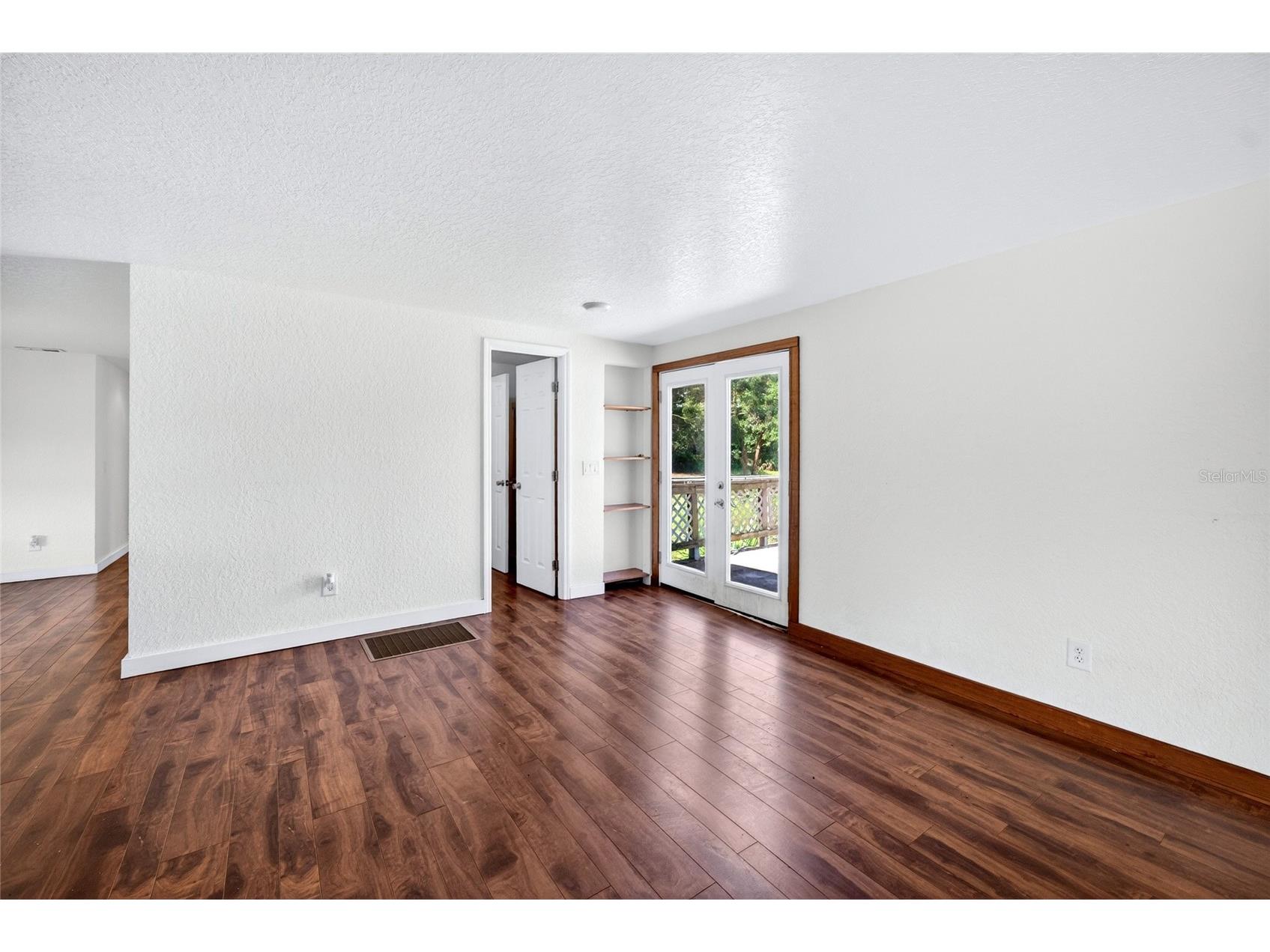 4162 Laughlin Road Mount Dora FL 32757 TB8513353 image13
