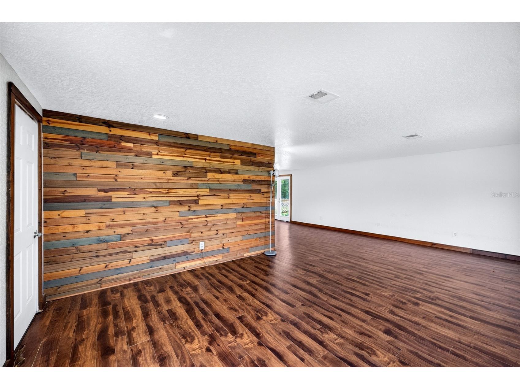 4162 Laughlin Road Mount Dora FL 32757 TB8513353 image17