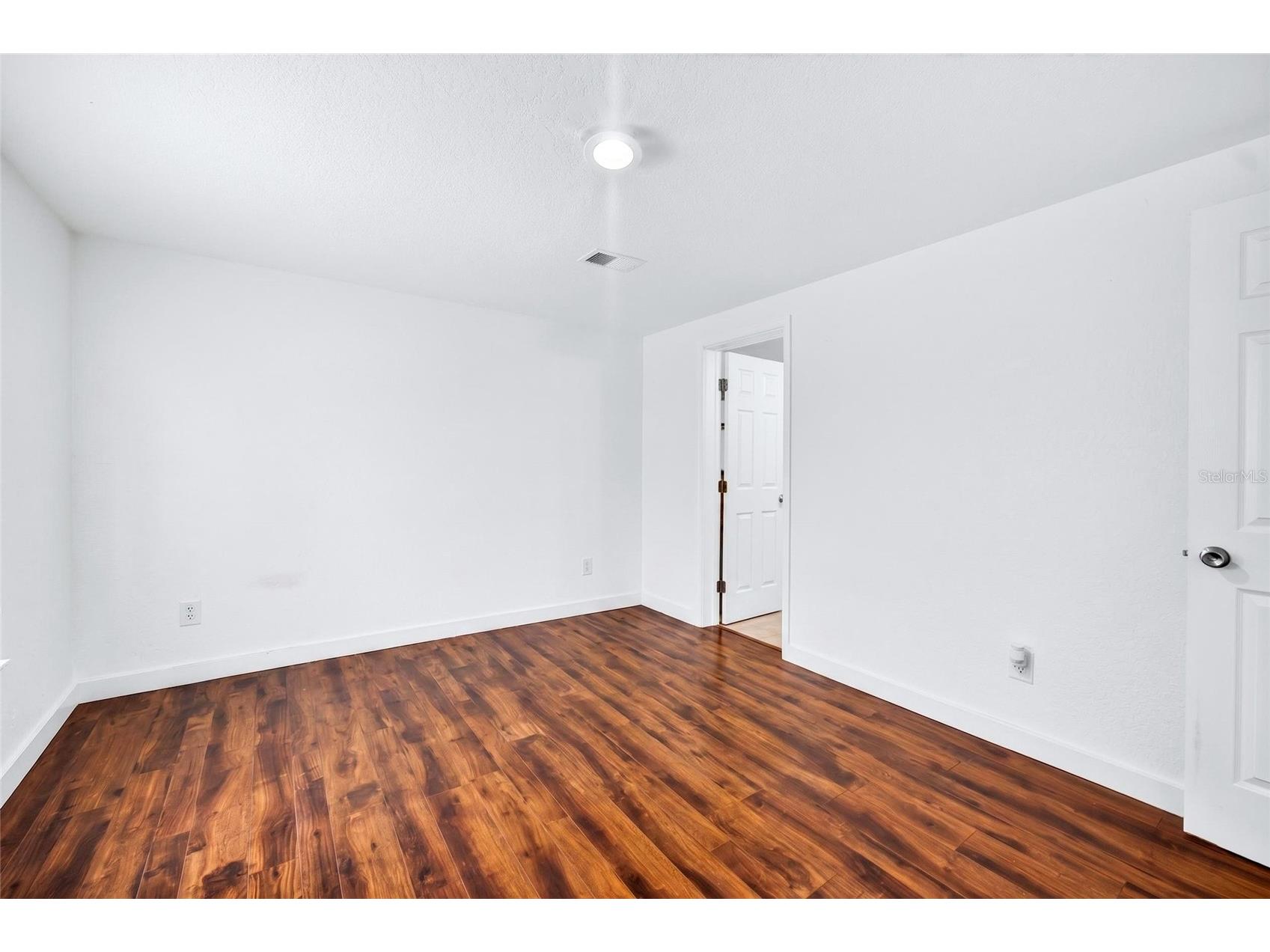 4162 Laughlin Road Mount Dora FL 32757 TB8513353 image26