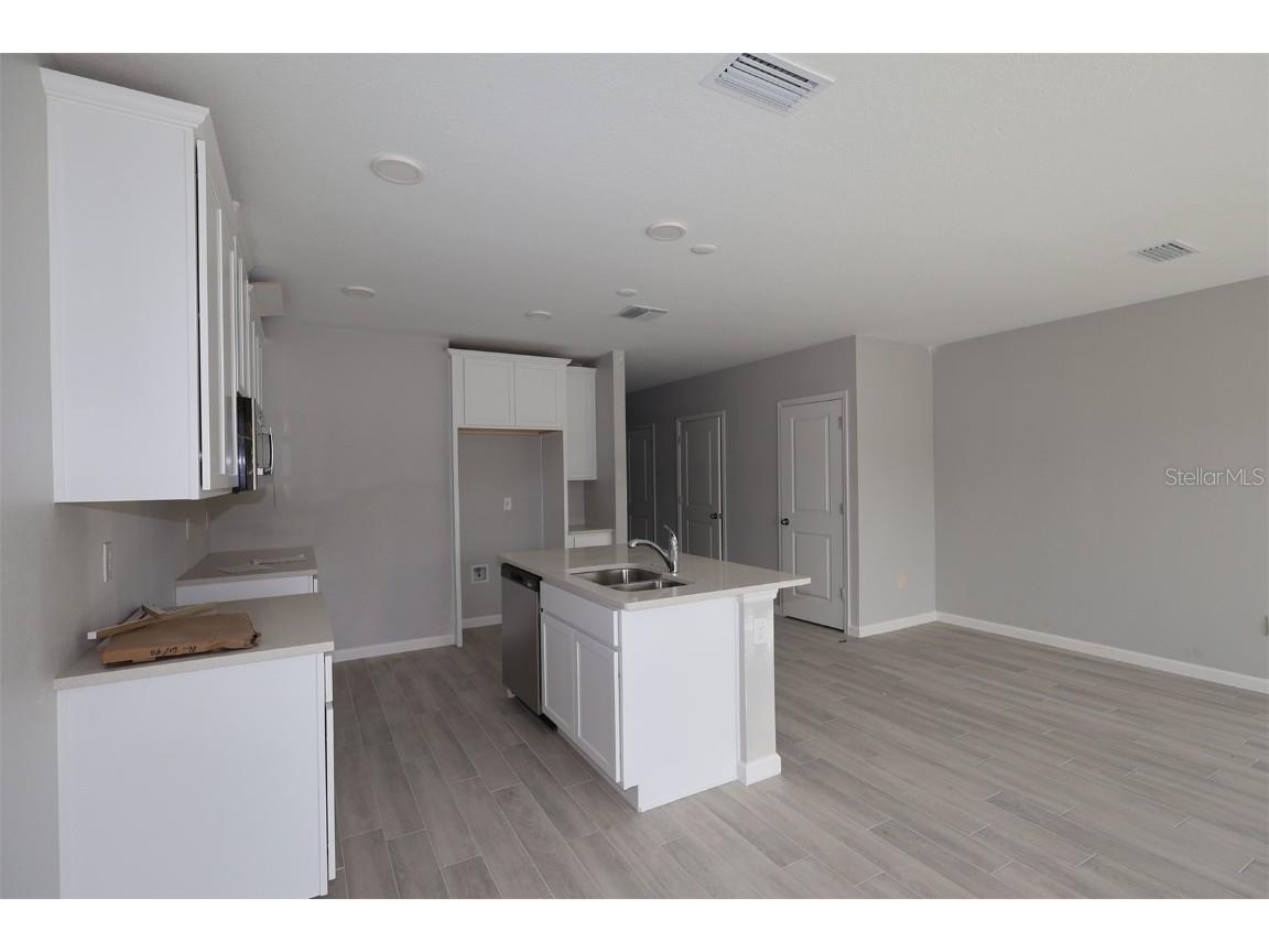 4164 Campsite Loop Orlando FL 32824 O6352095 image7