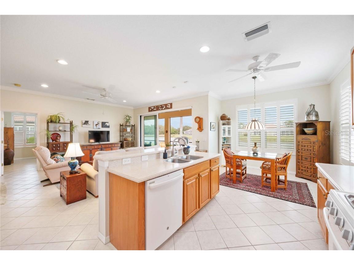 4164 Mackay Falls Terrace Sarasota FL 34243 A4675872 image18