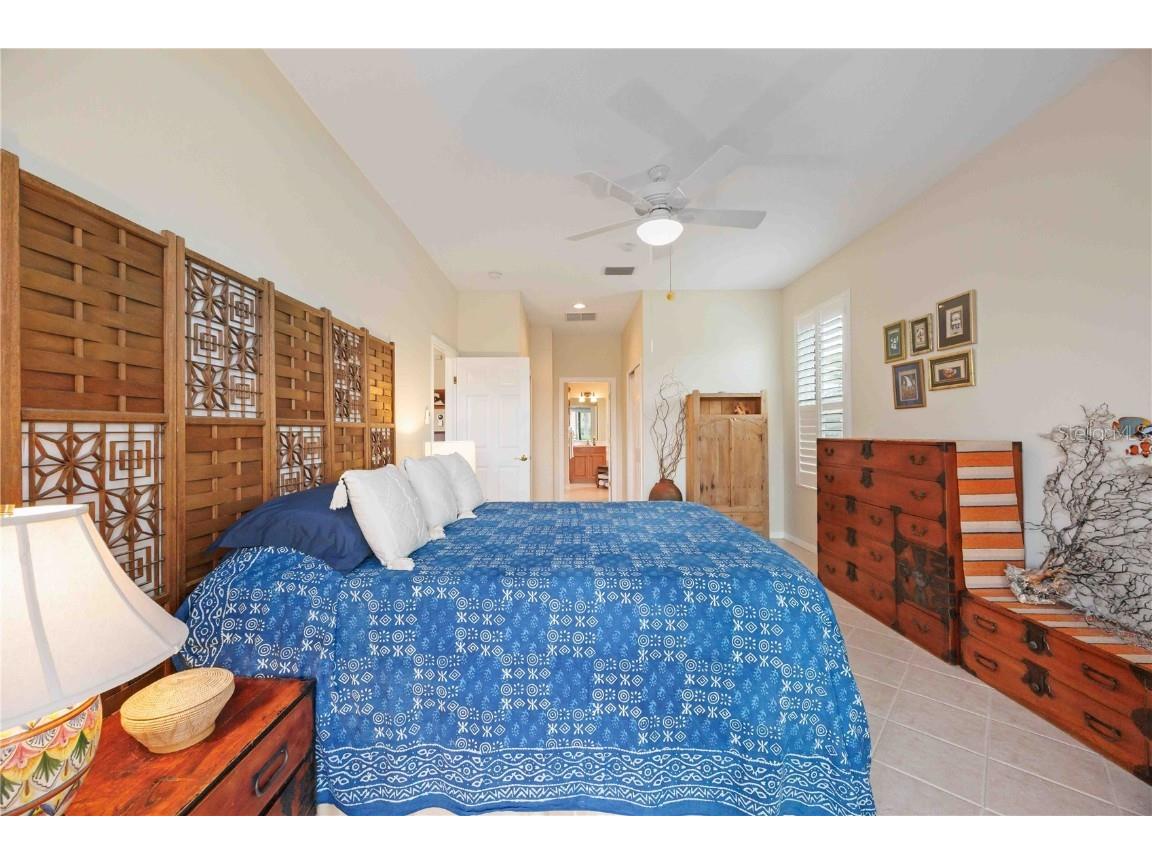 4164 Mackay Falls Terrace Sarasota FL 34243 A4675872 image30