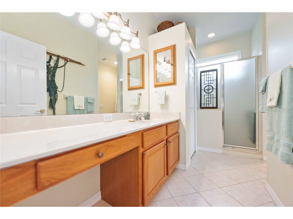 4164 Mackay Falls Terrace Sarasota FL 34243 A4675872 image38