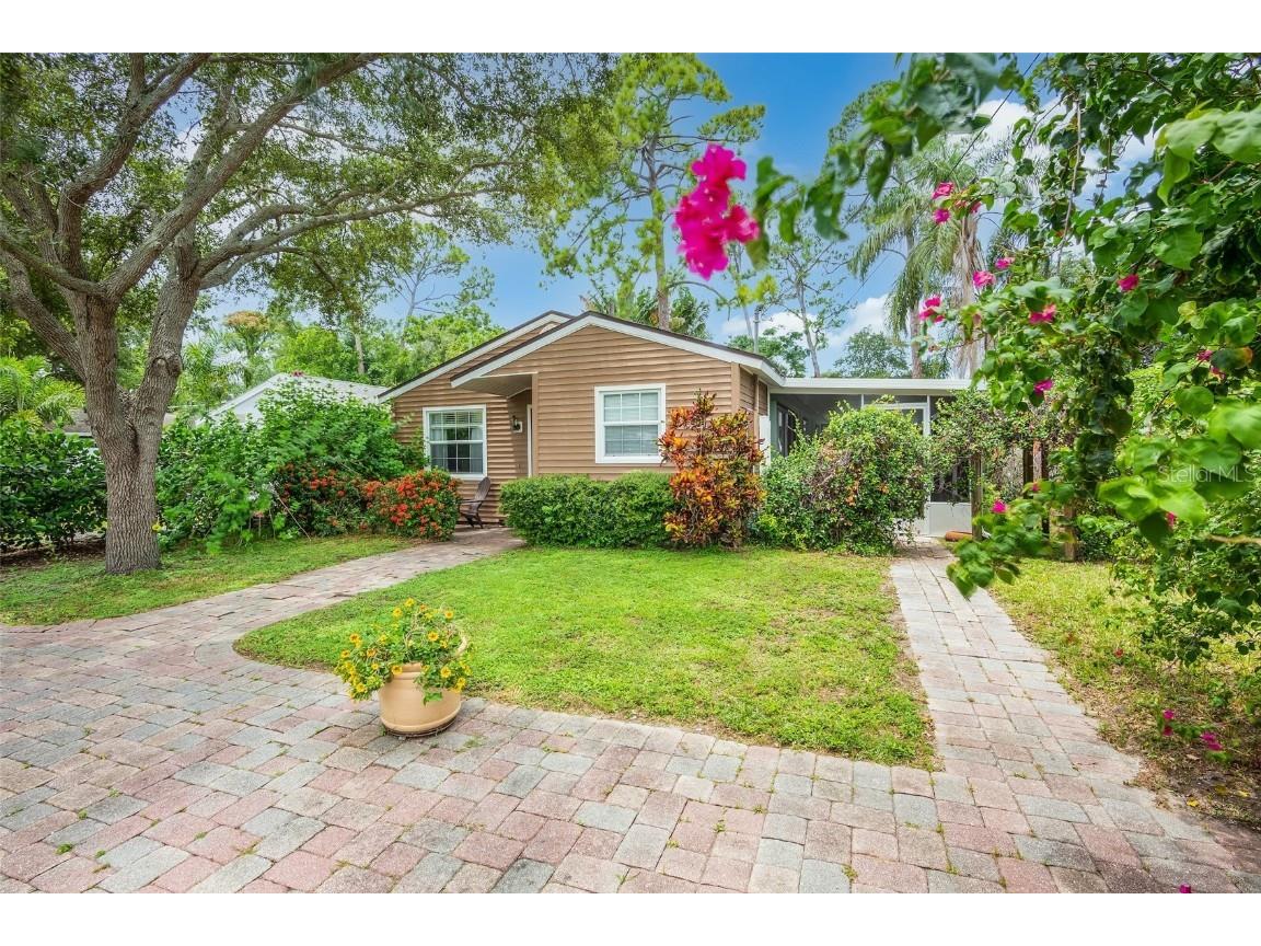 4164 Olive Avenue Sarasota FL 34231 A4618325 image1