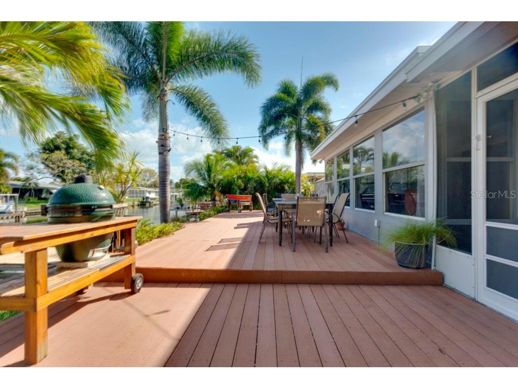 4165 13th Lane NE Saint Petersburg FL 33703 TB8478162 image25