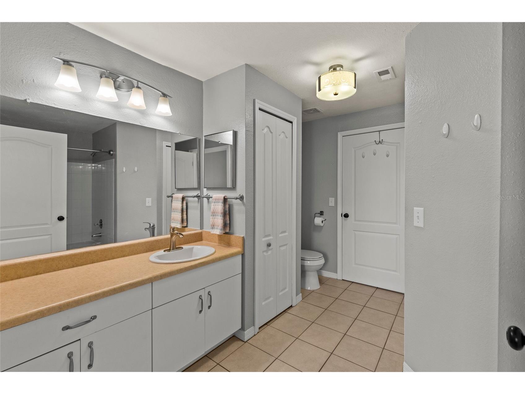 4166 Central Sarasota Parkway #527 Sarasota FL 34238 A4685582 image11