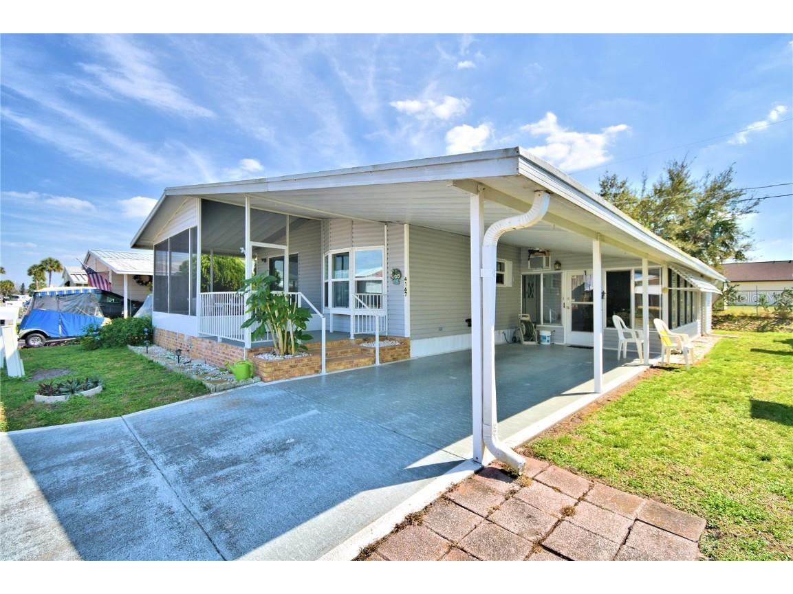 4167 Rolling Oaks Drive Winter Haven FL 33880 - Dinner Lake P4924722 image1