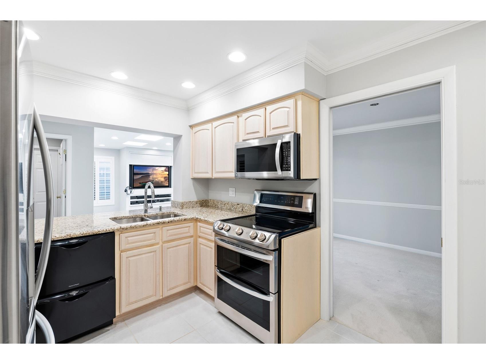 4168 Northmeadow Circle Tampa FL 33618 TB8497879 image16