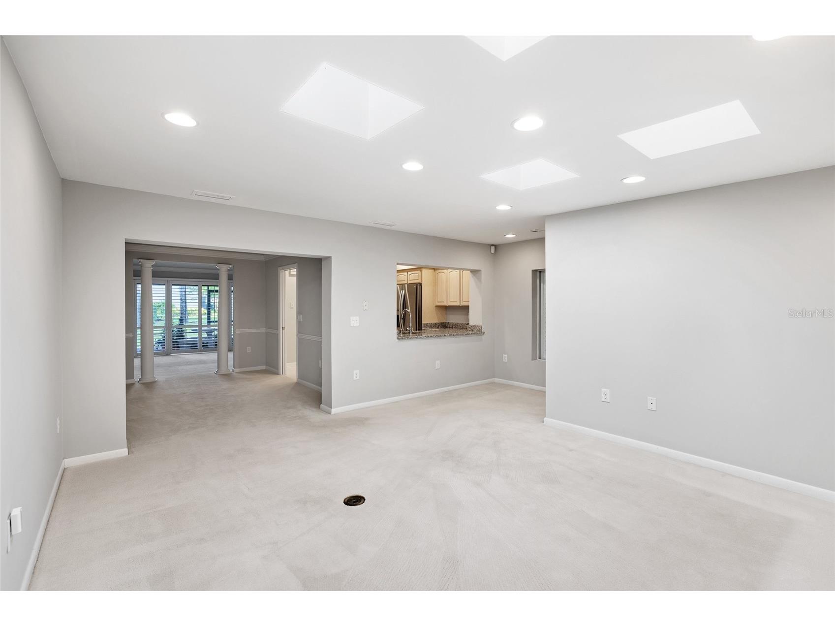 4168 Northmeadow Circle Tampa FL 33618 TB8497879 image19