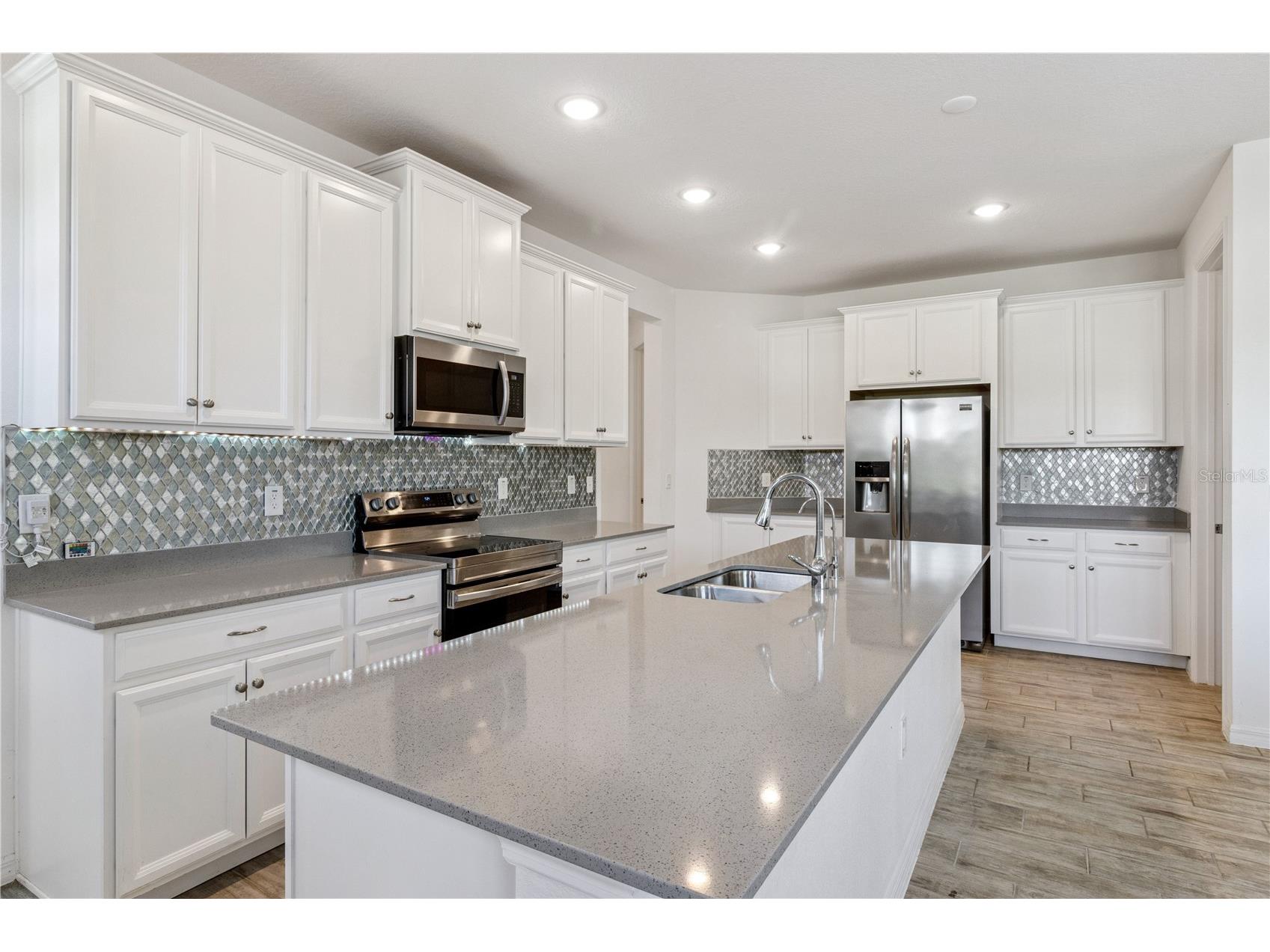 4168 Solamor Street Lakeland FL 33810 L4961425 image4