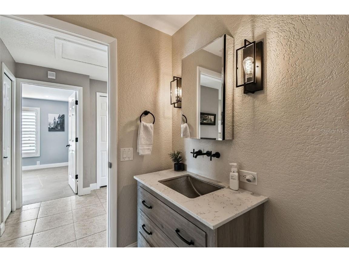 4169 Saltwater Boulevard Tampa FL 33615 TB8439164 image16