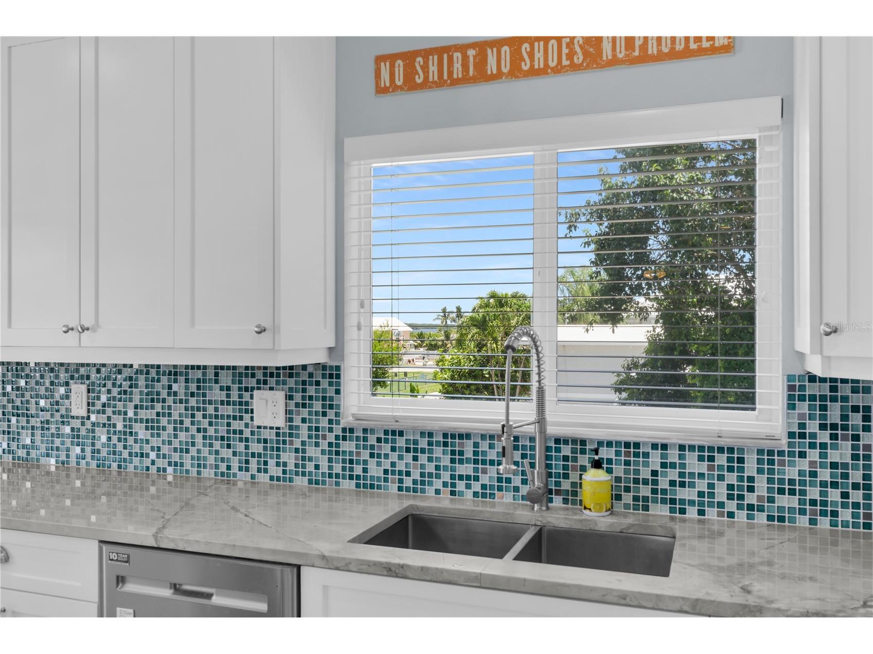 417 3rd Street Key Largo FL 33037 - LARGO SOUND TO ATL/GULLF NS1088544 image12