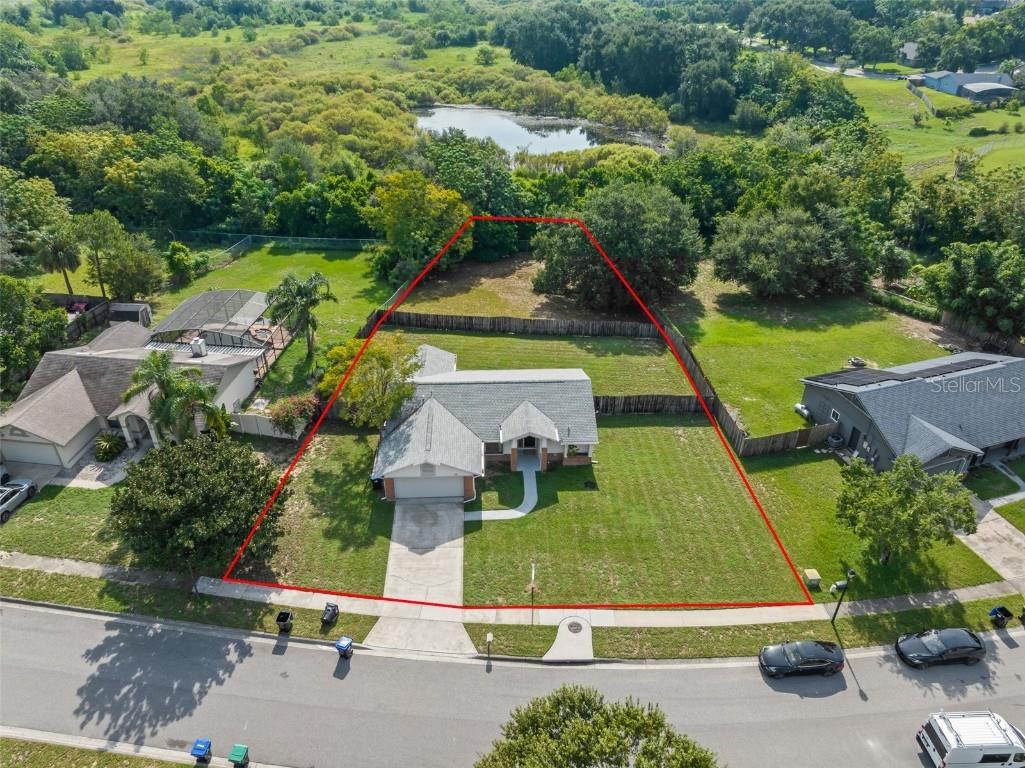 417 Ashbourne Drive Orlando FL 32835 O6339513 image1