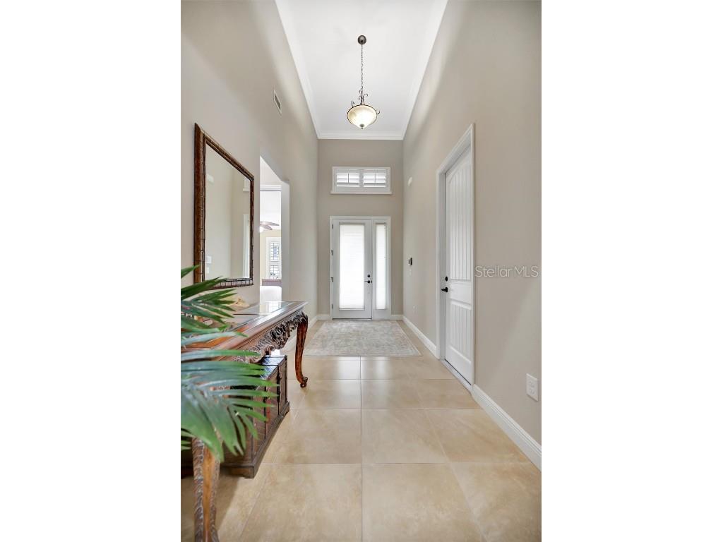 417 Bahama Grande Boulevard Apollo Beach FL 33572 TB8434289 image3