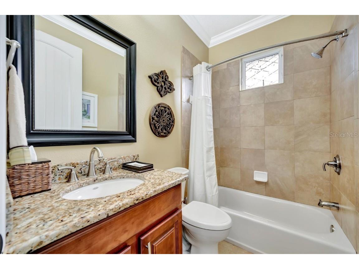 417 Bahama Grande Boulevard Apollo Beach FL 33572 TB8434289 image32