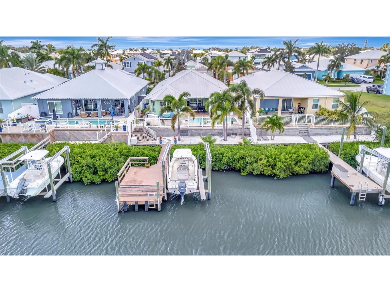 417 Bahama Grande Boulevard Apollo Beach FL 33572 TB8434289 image47