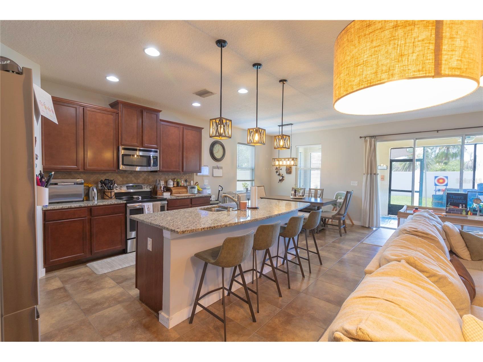 417 Blakely Court Ruskin FL 33570 TB8529766 image7