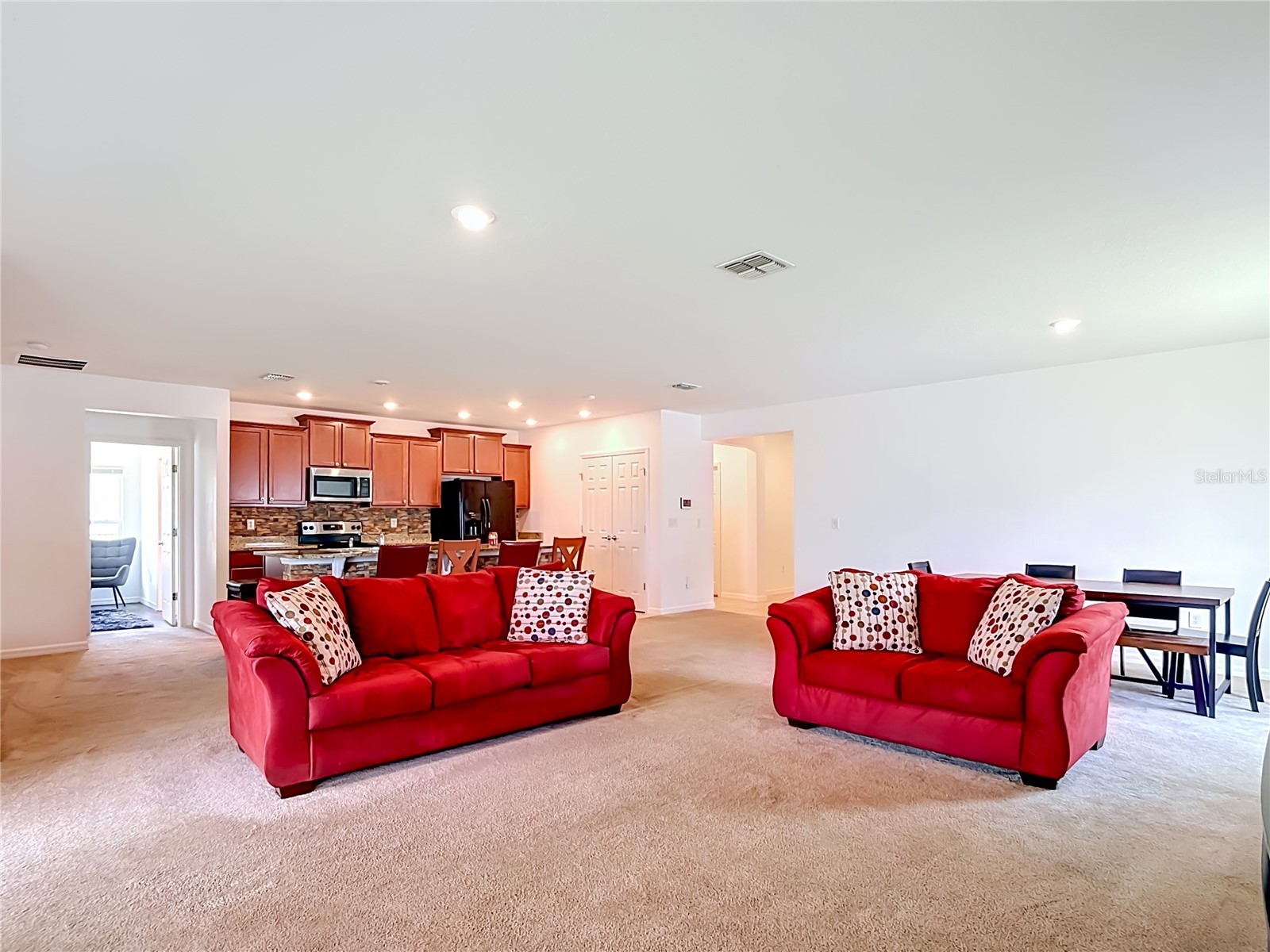 417 Blue Lake Circle Kissimmee FL 34758 O6407164 image6