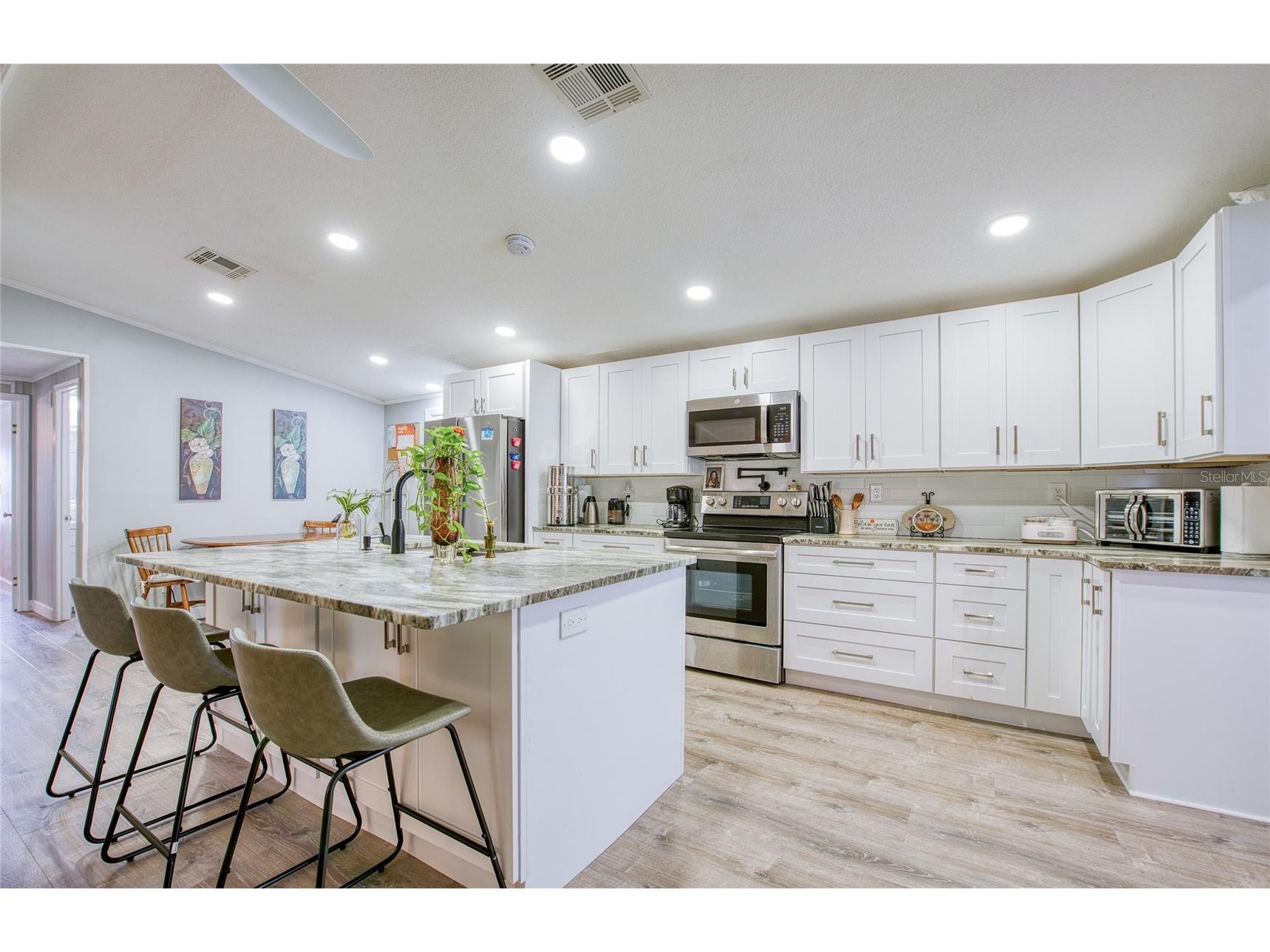 417 Dolphin Drive S Oldsmar FL 34677 TB8504194 image2