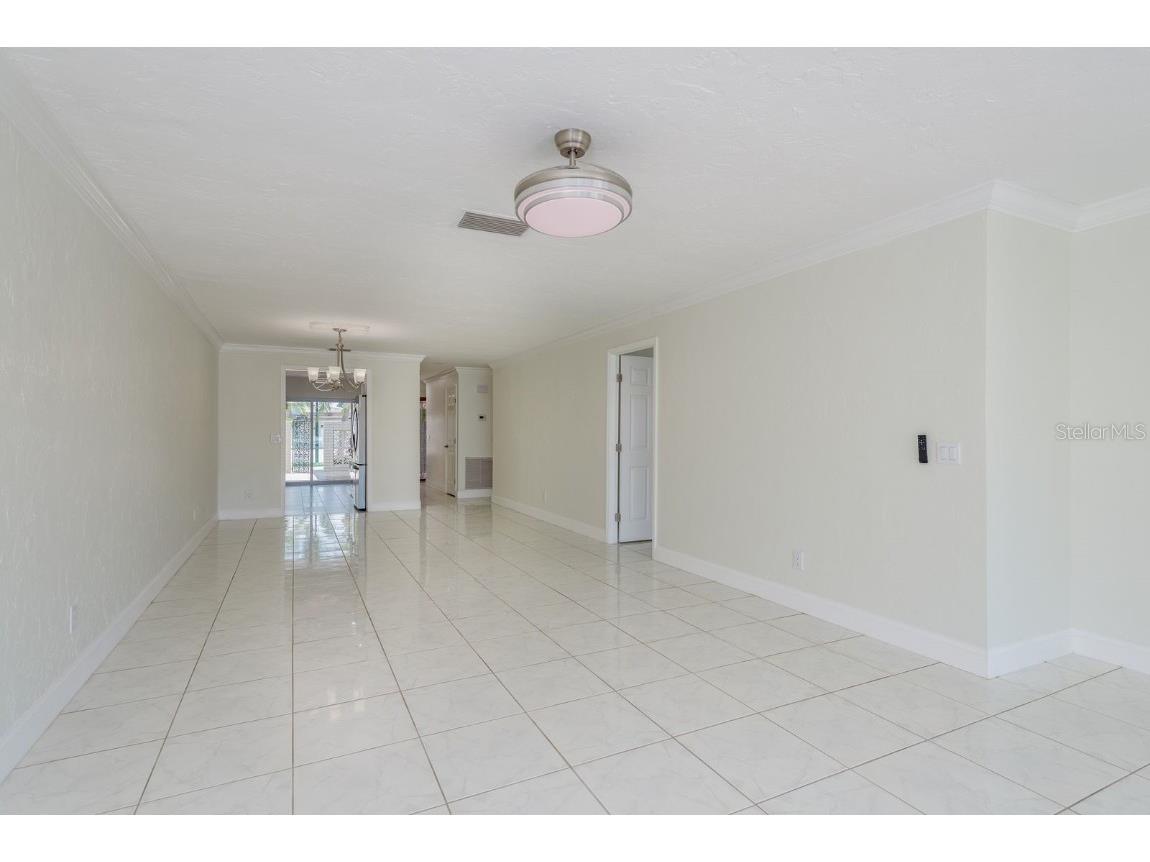 417 E Boca Ciega Point Boulevard N #417 Saint Petersburg FL 33708 - GULF OF MEXICO TB8431058 image17