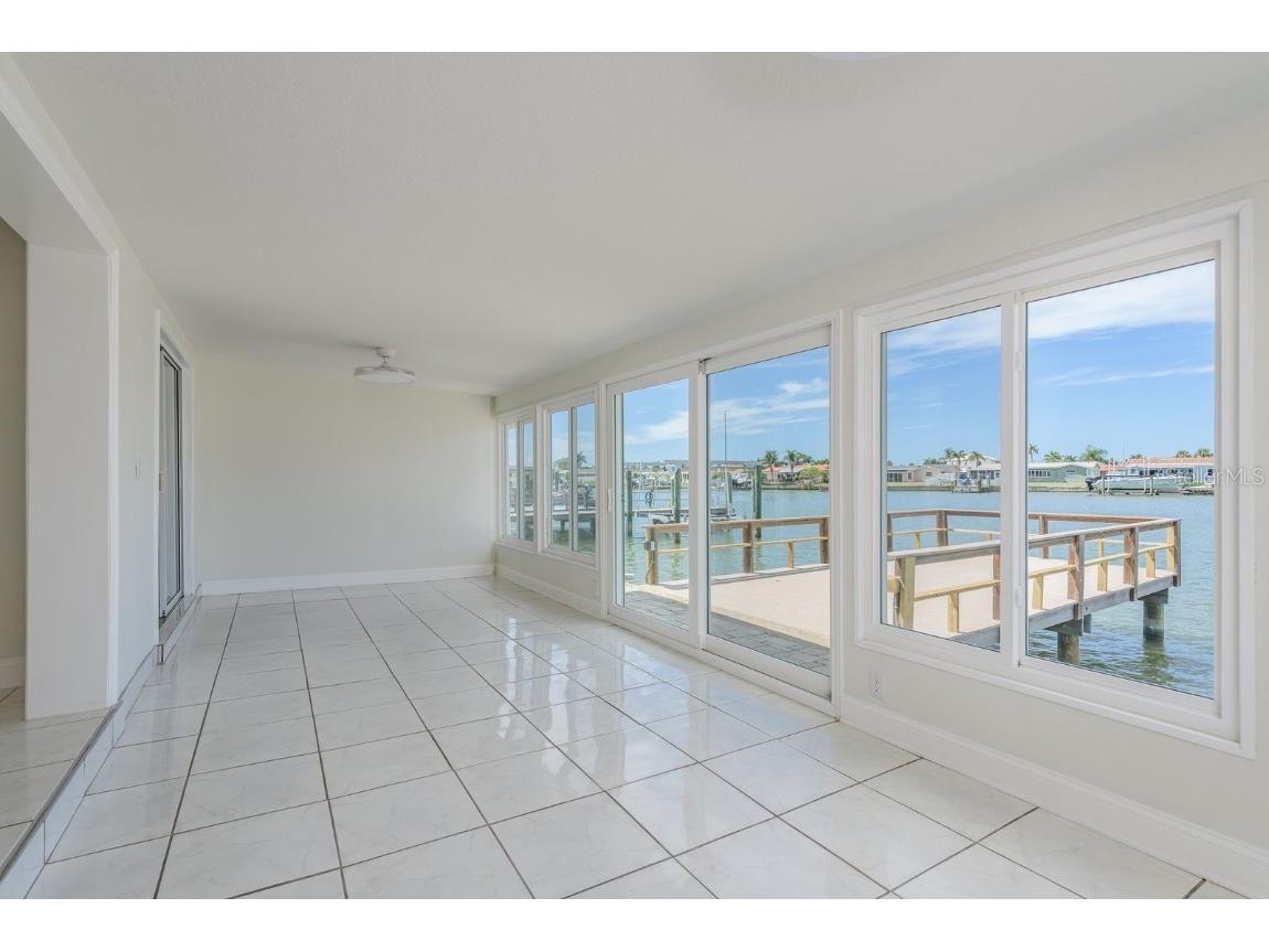 417 E Boca Ciega Point Boulevard N #417 Saint Petersburg FL 33708 - GULF OF MEXICO TB8431058 image18