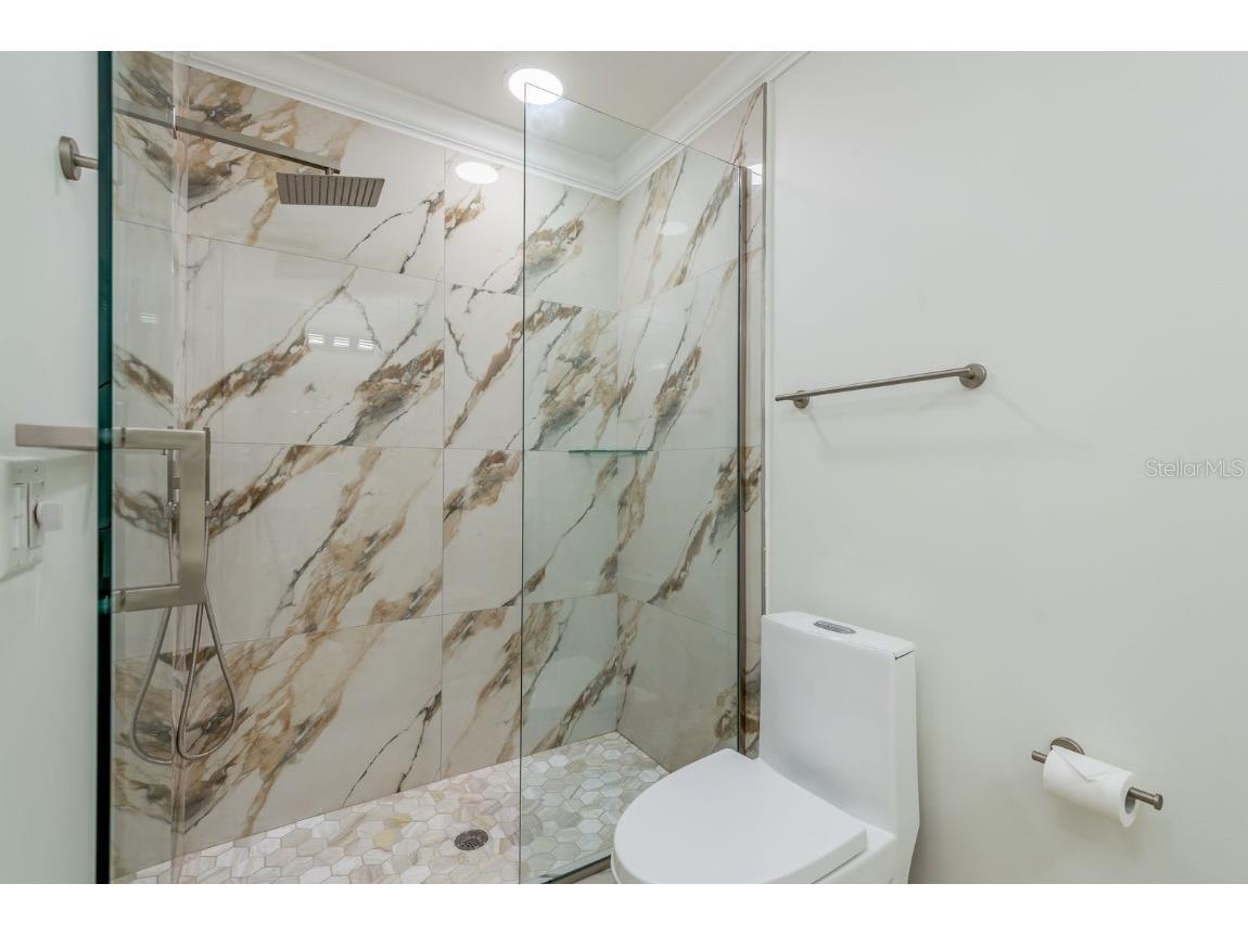 417 E Boca Ciega Point Boulevard N #417 Saint Petersburg FL 33708 - GULF OF MEXICO TB8431058 image32