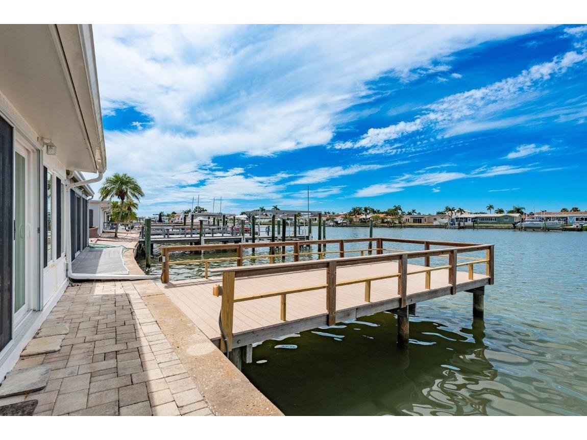 417 E Boca Ciega Point Boulevard N #417 Saint Petersburg FL 33708 - GULF OF MEXICO TB8431058 image34