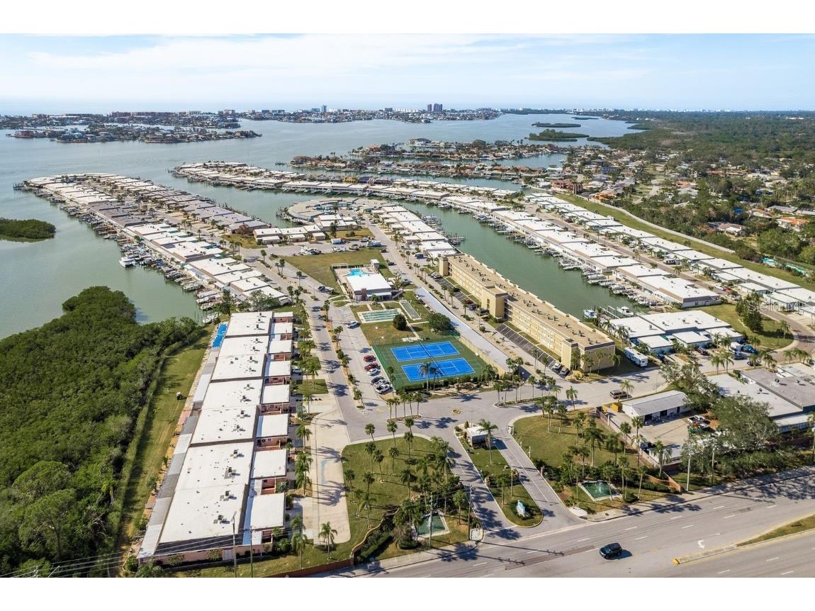 417 E Boca Ciega Point Boulevard N #417 Saint Petersburg FL 33708 - GULF OF MEXICO TB8431058 image55