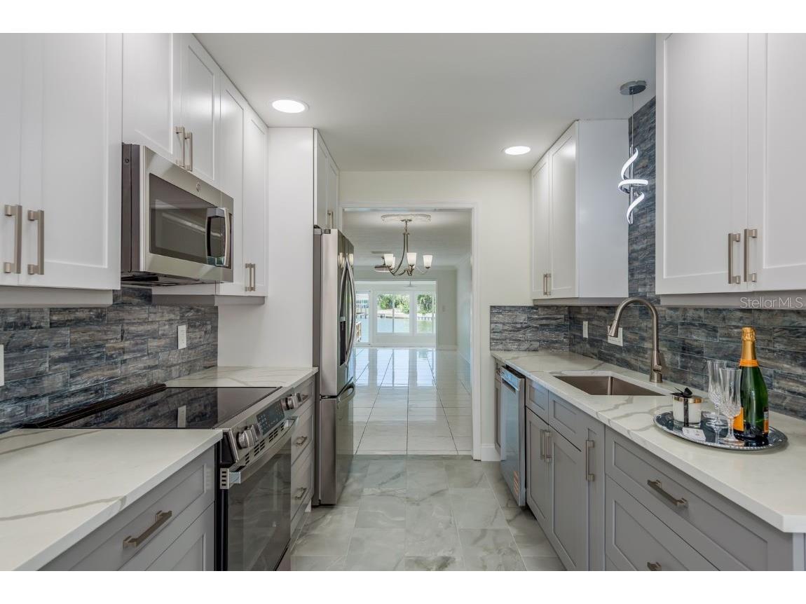 417 E Boca Ciega Point Boulevard N #417 Saint Petersburg FL 33708 - GULF OF MEXICO TB8431058 image8