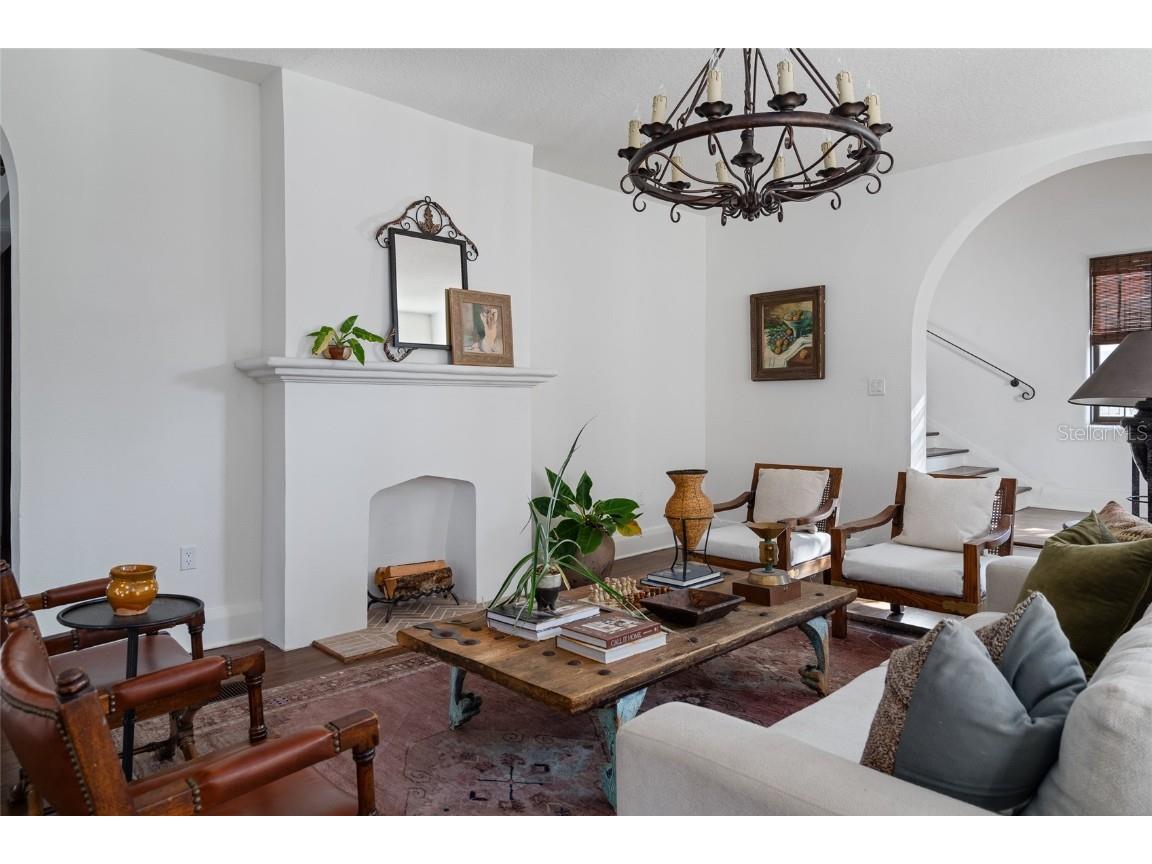 417 Frances Tampa FL 33602 TB8309880 image1