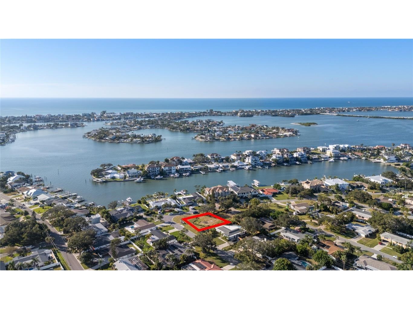 417 Harbor View Lane Largo FL 33770 TB8445141 image1