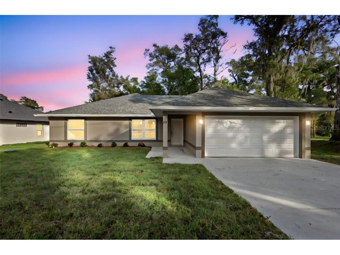 417 Ivy Avenue Deland FL 32724 V4946188 image1