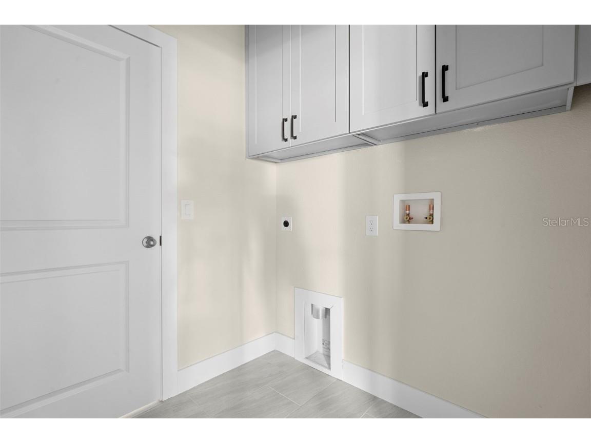 417 Ivy Avenue Deland FL 32724 V4946188 image5