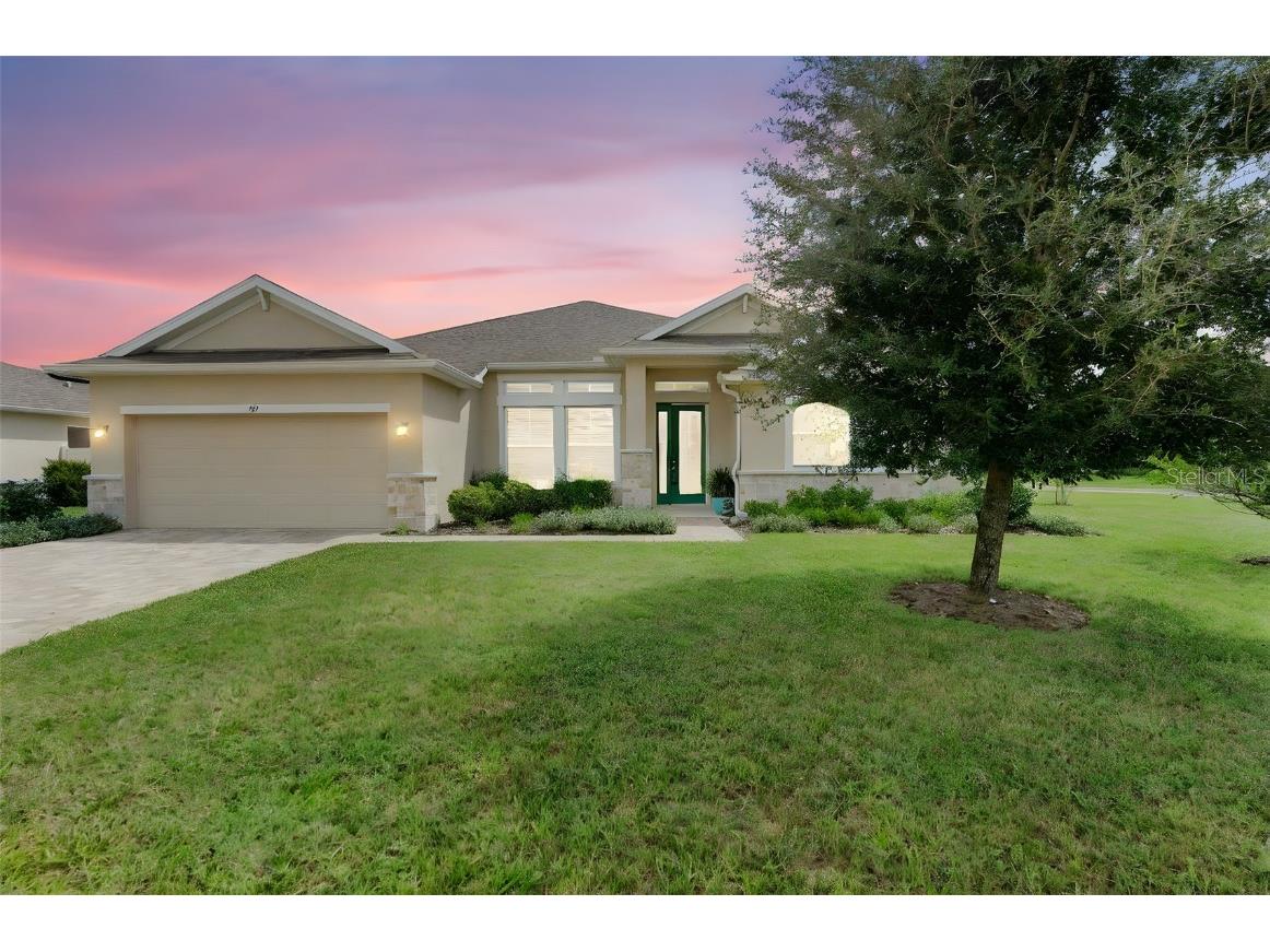 417 Last Tree Drive Deland FL 32720 V4944988 image1