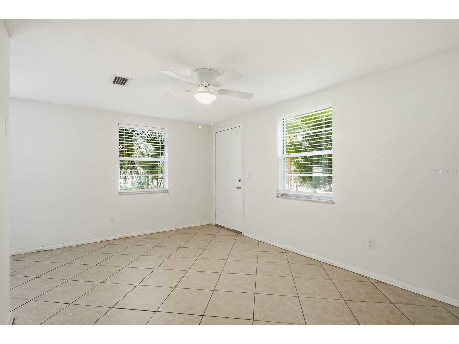 417 Milwaukee Avenue Dunedin FL 34698 TB8515935 image6