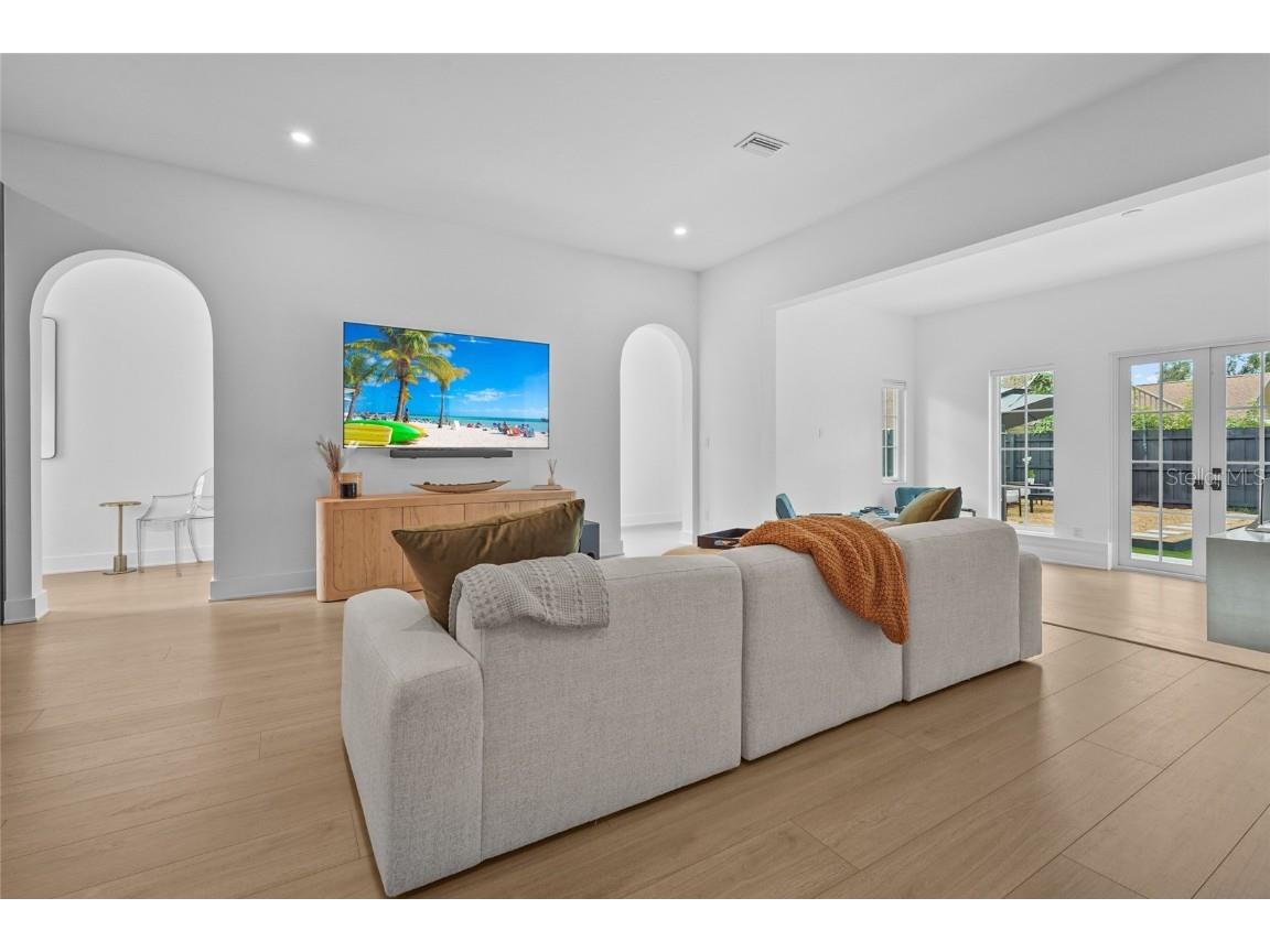 417 N Osprey Avenue Sarasota FL 34236 A4667626 image39