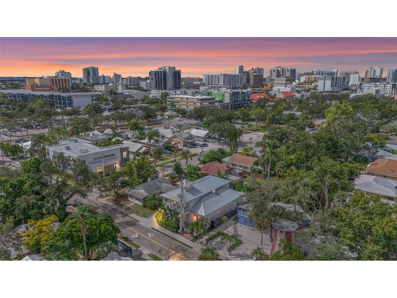 417 N Osprey Avenue Sarasota FL 34236 A4667626 image4