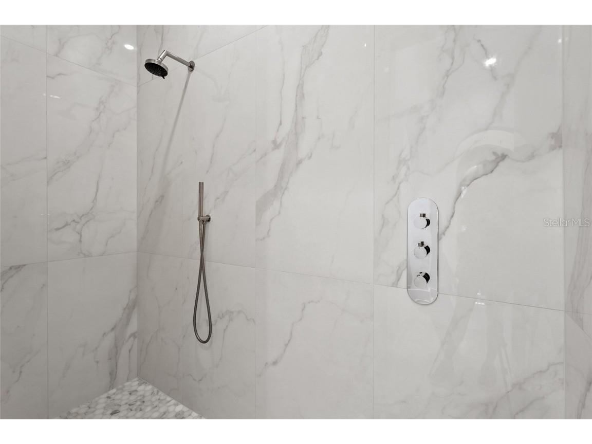 417 N Osprey Avenue Sarasota FL 34236 A4667626 image50