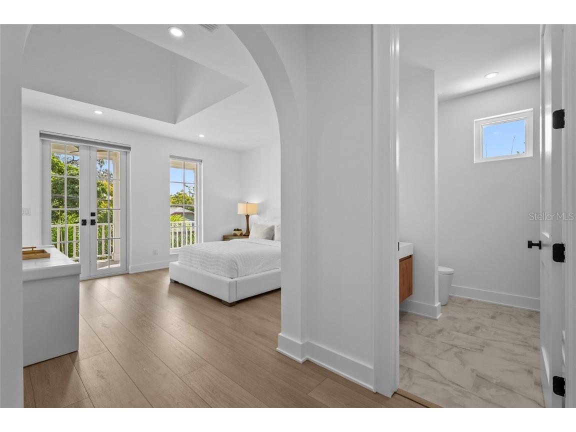 417 N Osprey Avenue Sarasota FL 34236 A4667626 image85