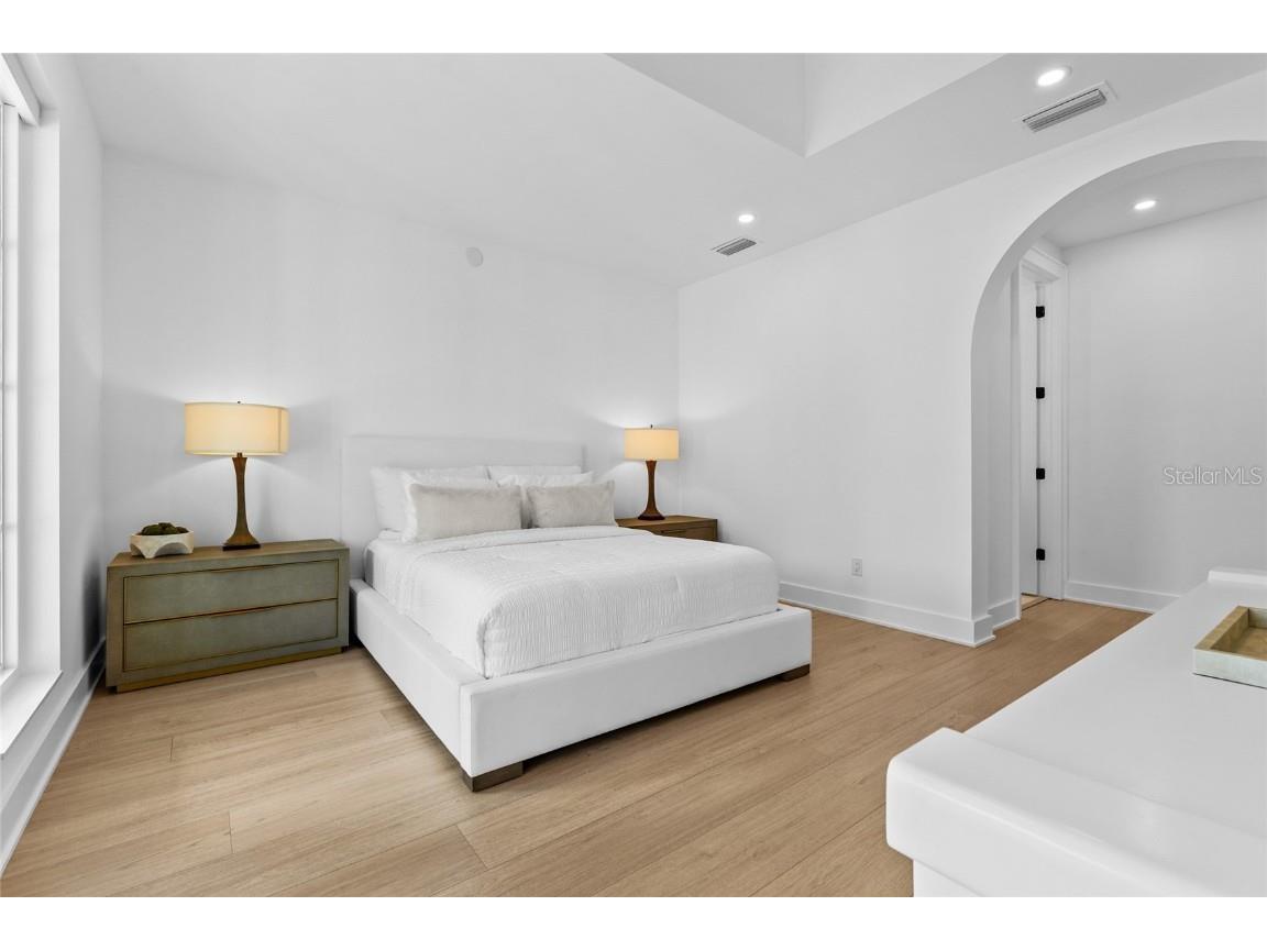 417 N Osprey Avenue Sarasota FL 34236 A4667626 image88