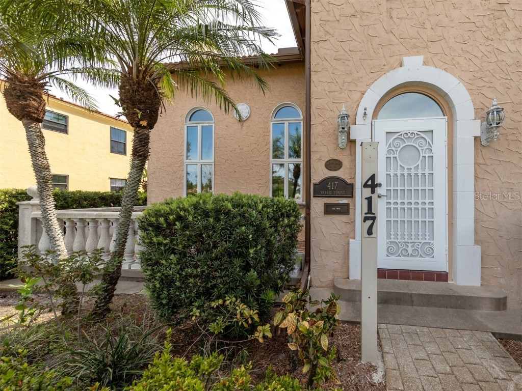 417 Nassau Street S Venice FL 34285 N6125977 image1